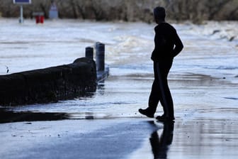 Frankreich: Nach schweren Unwettern werden sieben Menschen vermisst.
