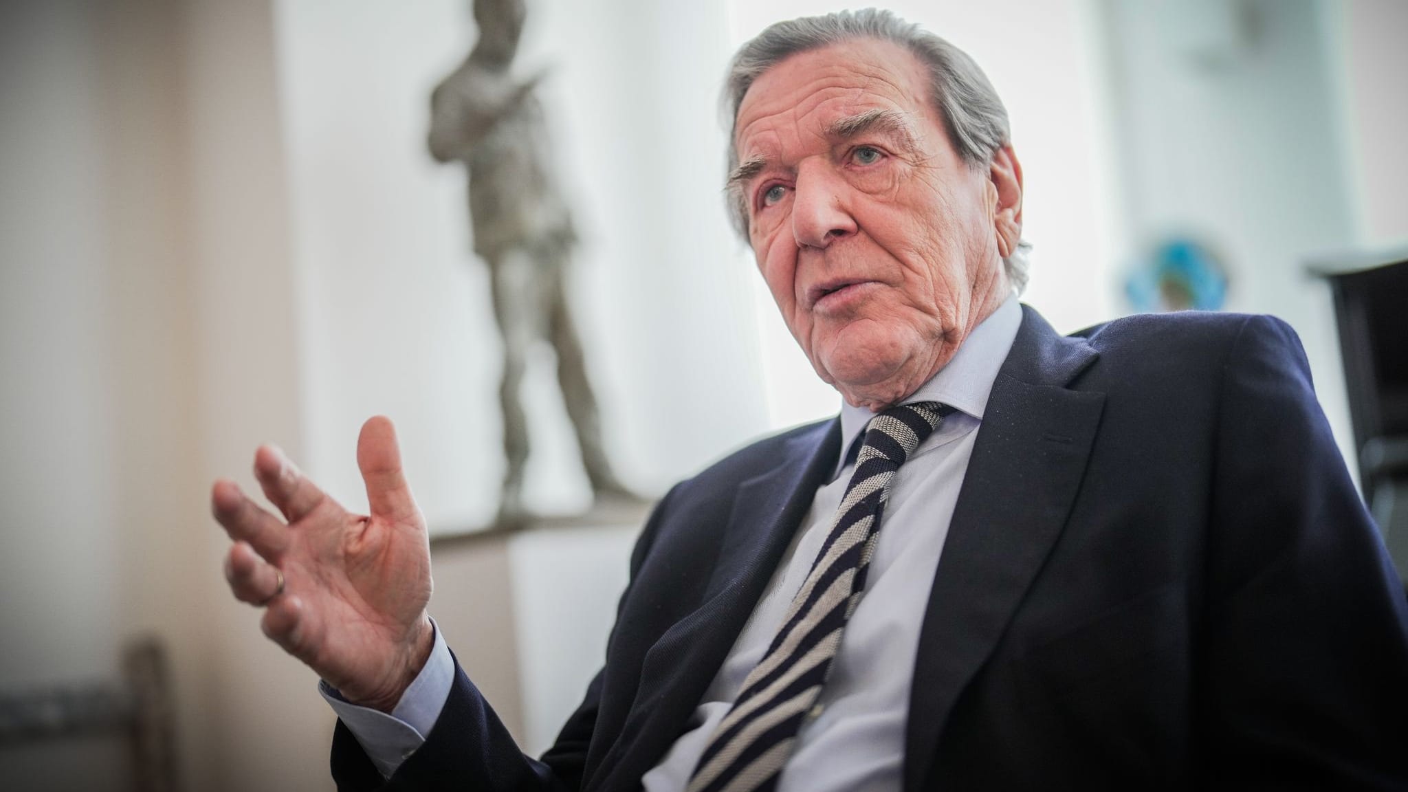 Gerhard Schröder wird 80: Doku über Altkanzler – er zieht in den Bann