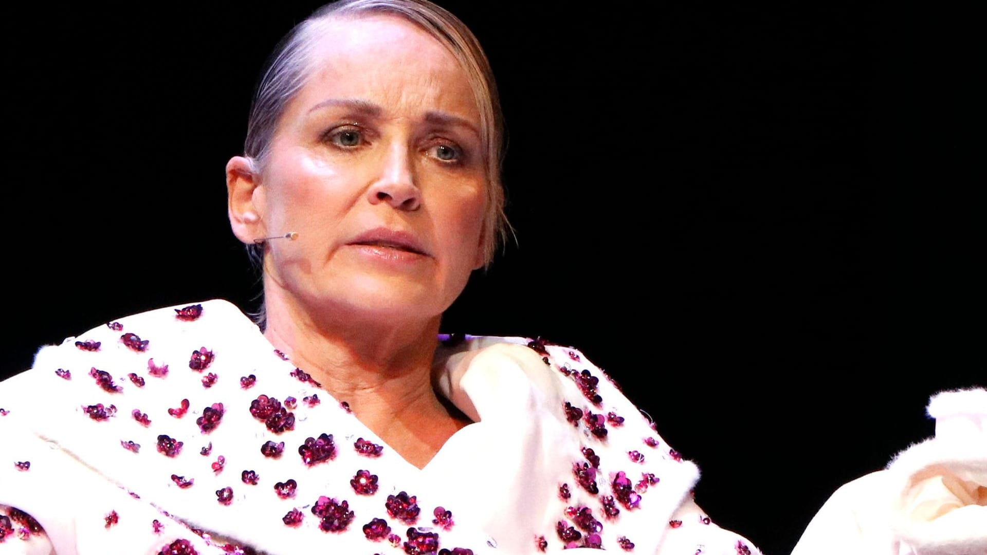 Sharon Stone: Die Schauspielerin erhebt Vorwürfe.