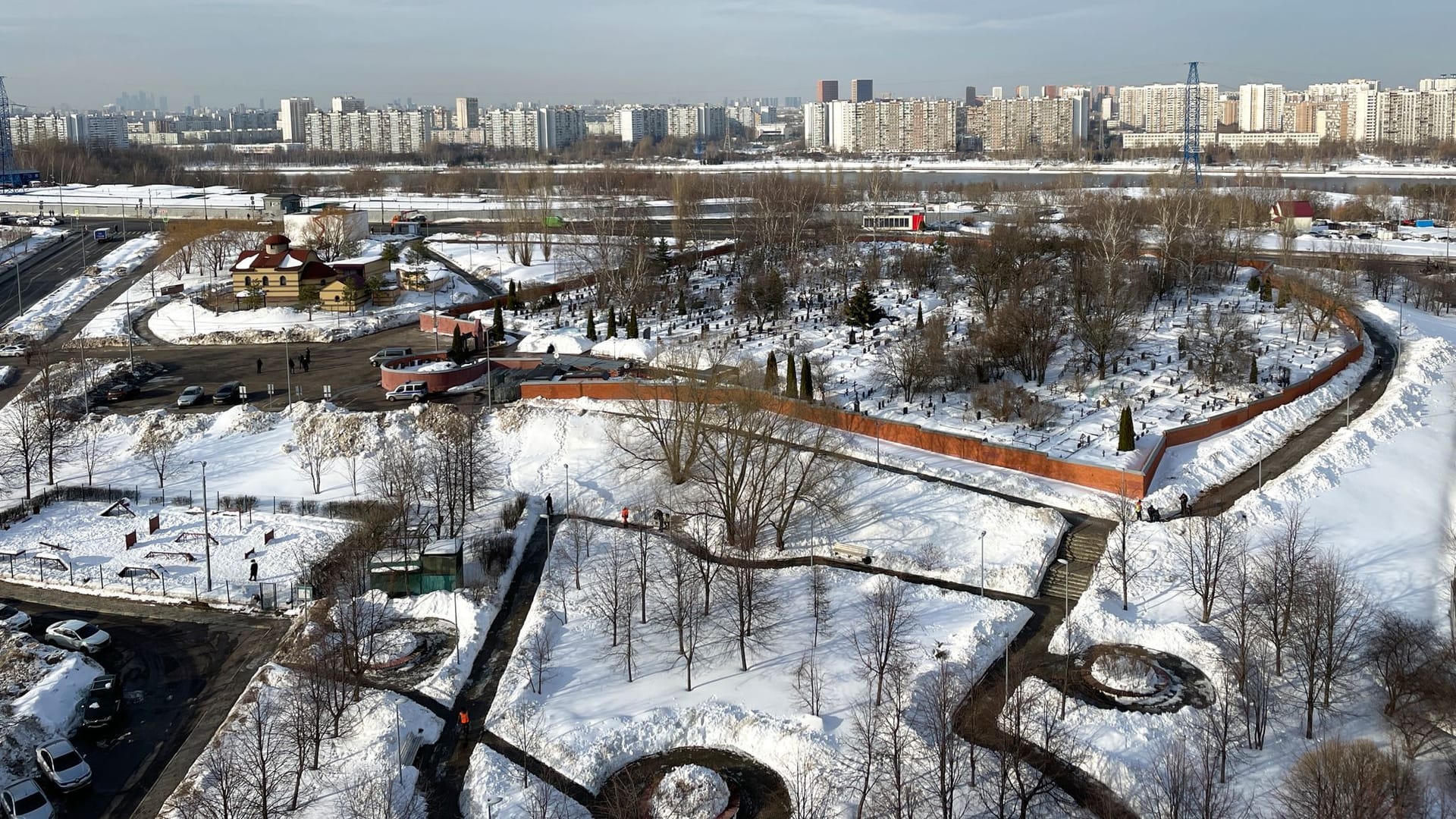 Der Friedhof Borissowskoje: Auf dem kleinen Friedhof wird der russische Oppositionsführers Nawalny beerdigt.