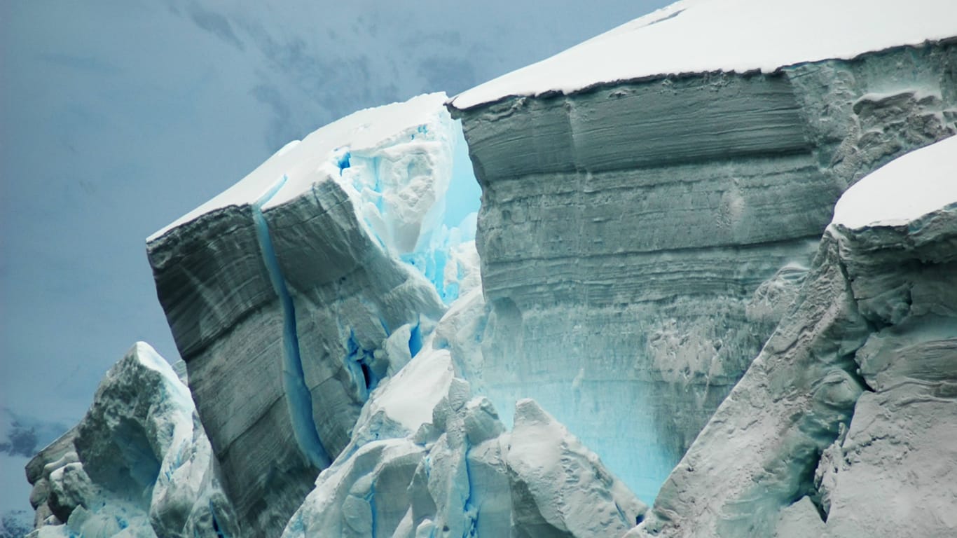Eis in der Antarktis (Archivbild): Die Klimakrise zeigt sich auch im Südozean.