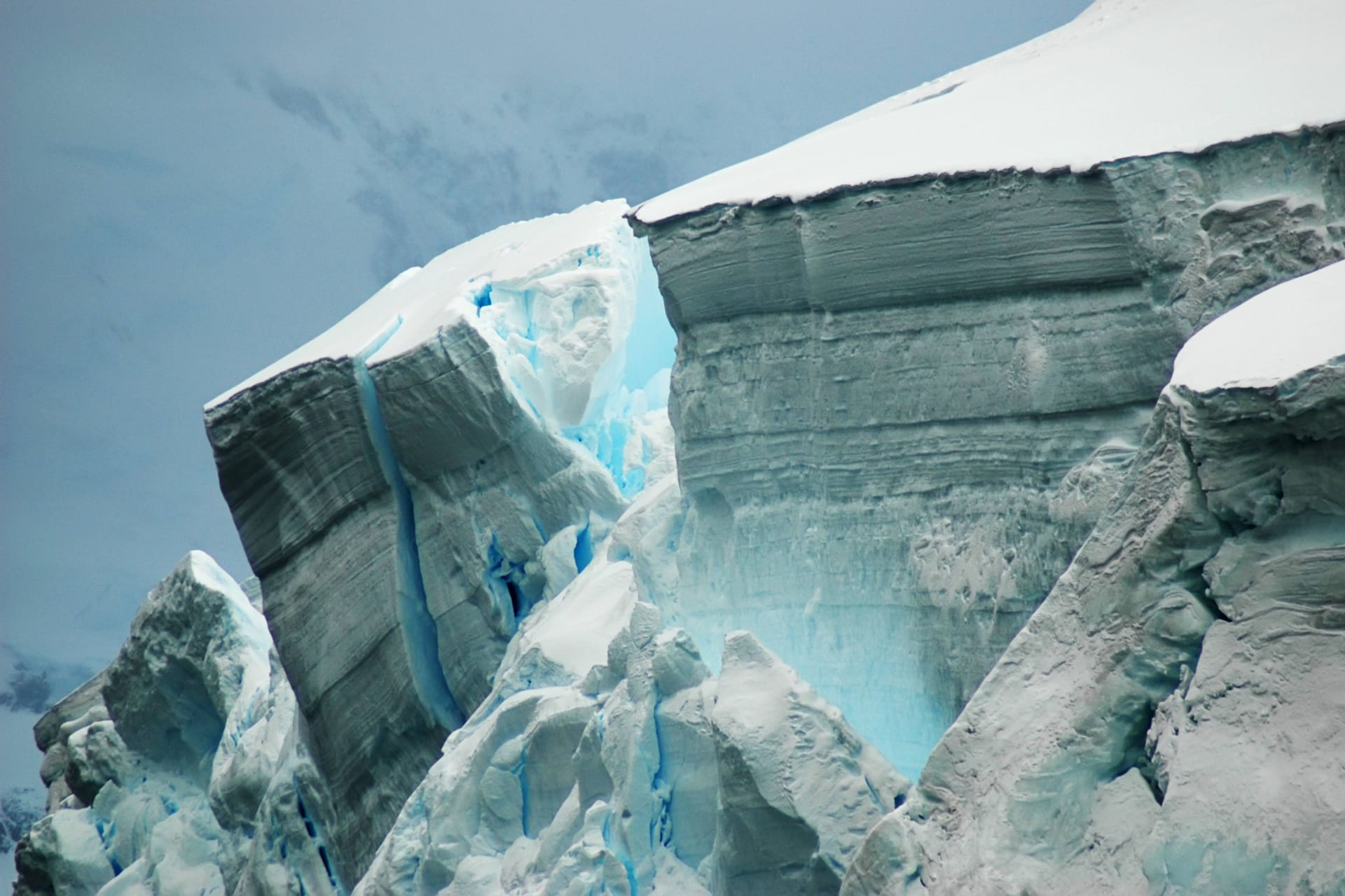 Eis in der Antarktis (Archivbild): Die Klimakrise zeigt sich auch im Südozean.