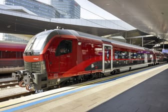 Die Österreichische Bundesbahnen (ÖBB) bringt 19 neue Railjet-Züge auf die Gleise.