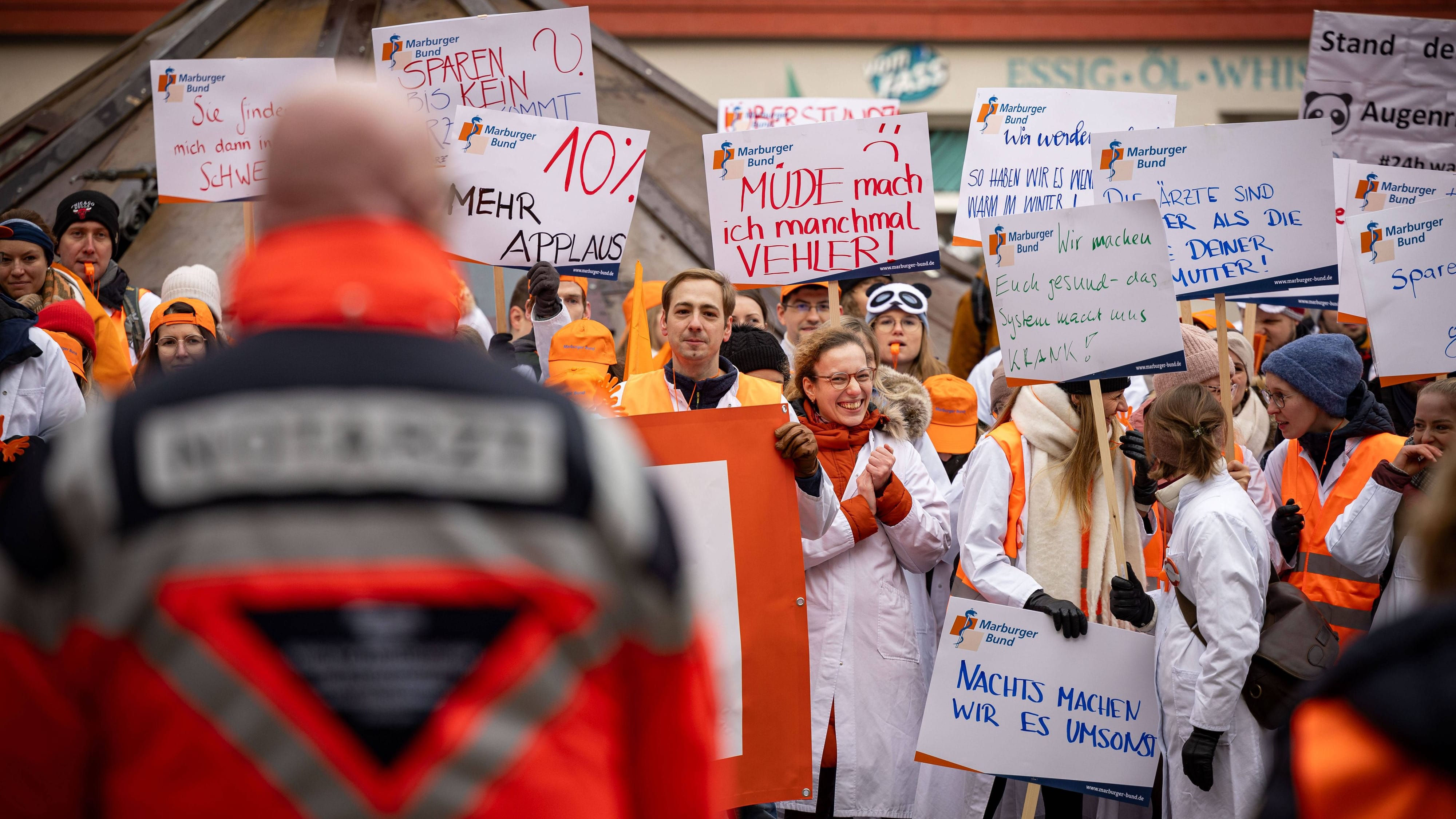 Marburger Bund: Ärzte streiken an 23 Unikliniken in Deutschland