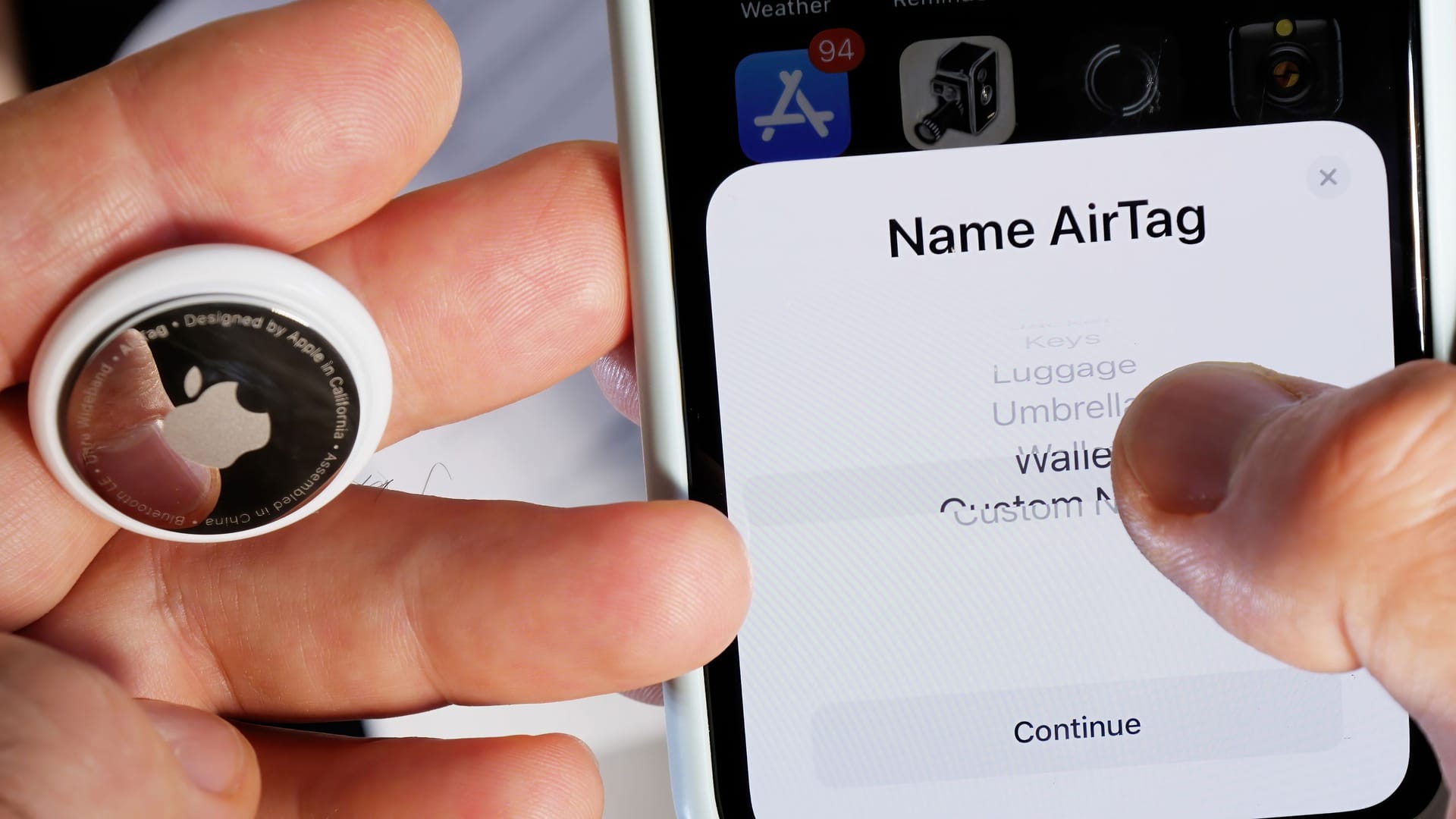 Name AirTag after unboxing in iPhone app for keys headphones handbag jacket luggage Name AirTag after unboxing in iPhone app for keys headphones handbag jacket luggage