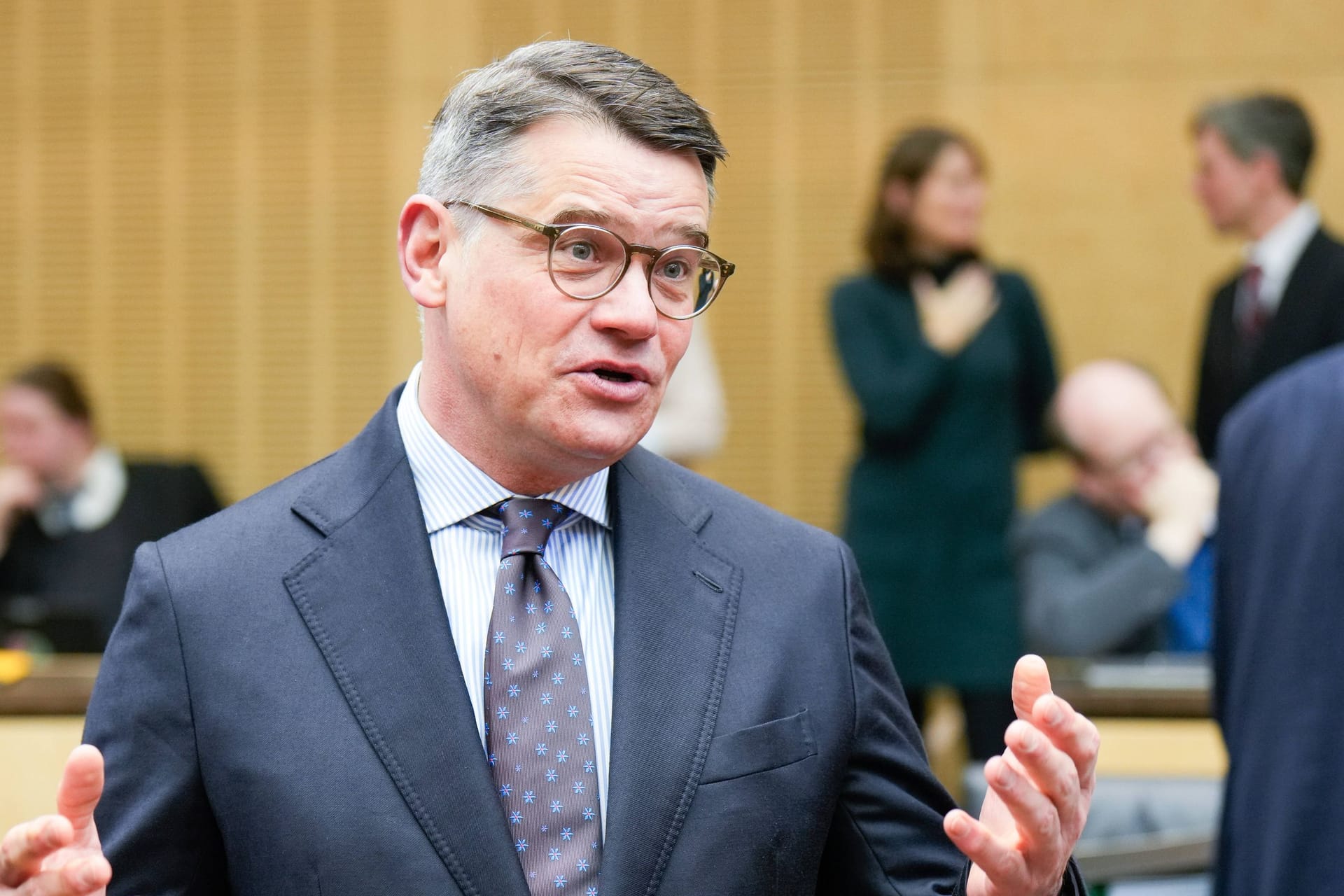 Boris Rhein (CDU) bei einer Sitzung des Bundesrats (Archivfoto): Das Ende des Genderns hatte er im Koalitionsvertrag mit der SPD beschlossen.