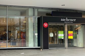 Nach gut zwei Monaten verabschiedet sich Aachener von der Zeil mit einem großen Räumungsverkauf.