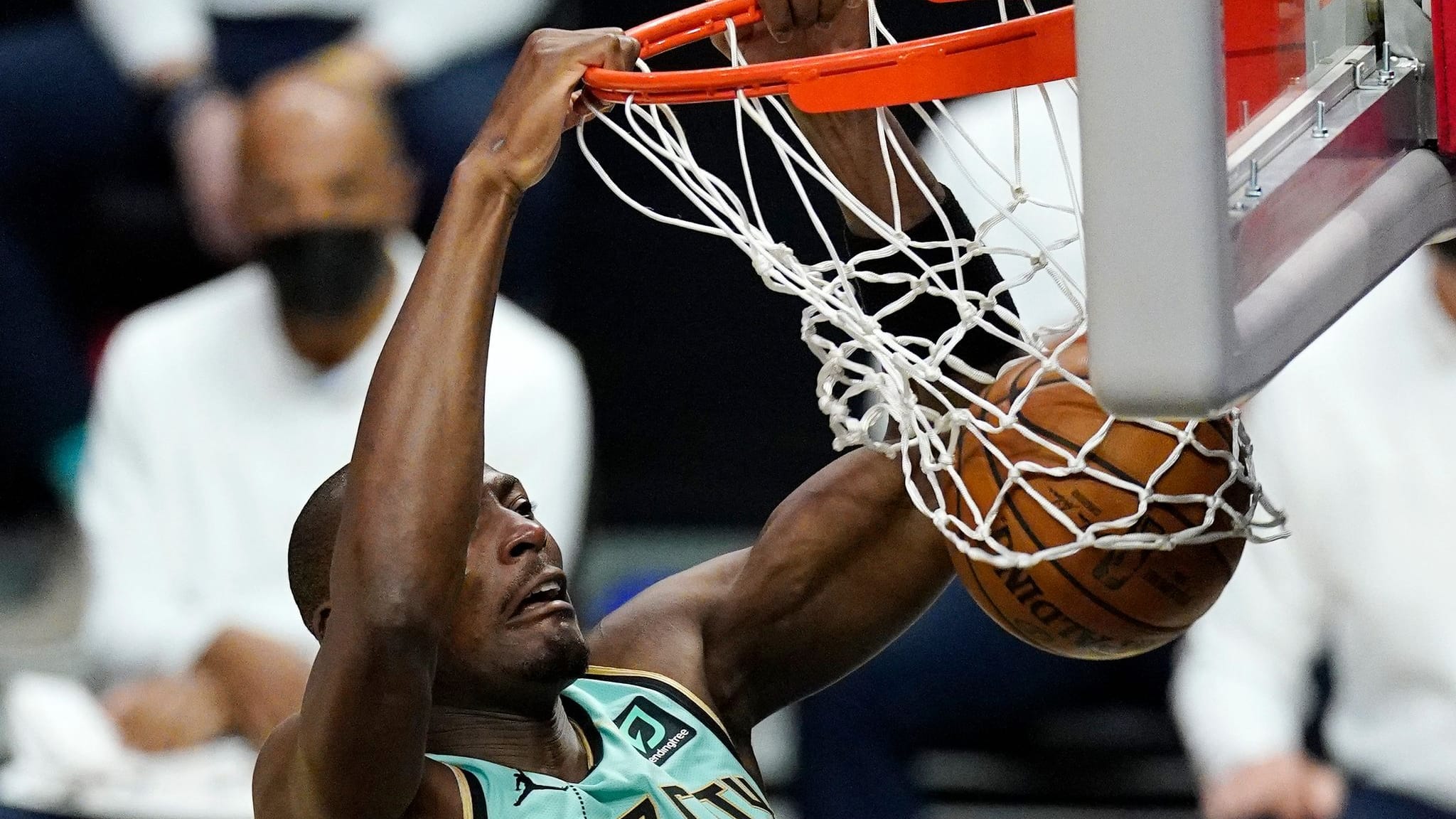 Nach Kollaps in NBA: Biyombo stabil