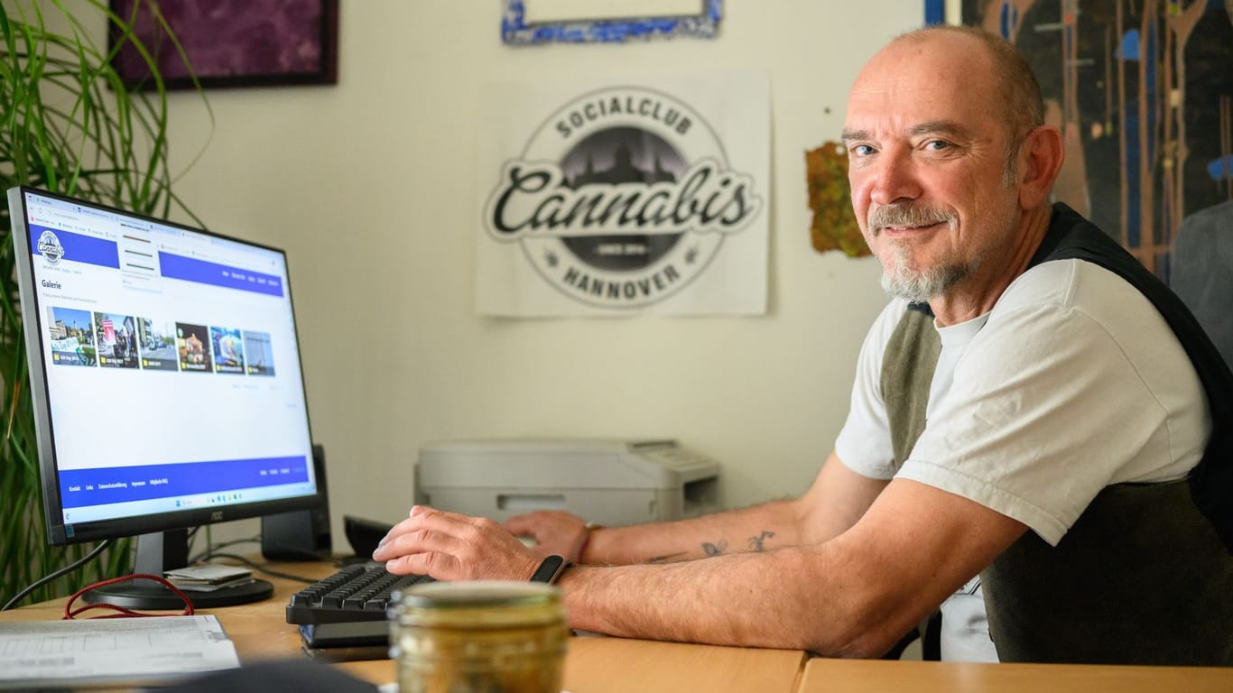 Heinrich Wieker vom Cannabis Socialclub Hannover e.V.: Die Nachfrage nach einer Mitgliedschaft in einem Cannabis-Anbauvereine in Niedersachsen ist groß.