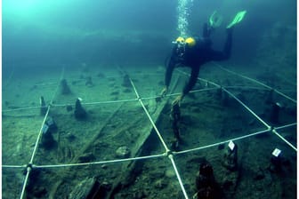 Mehr als 7000 Jahre alte Boote