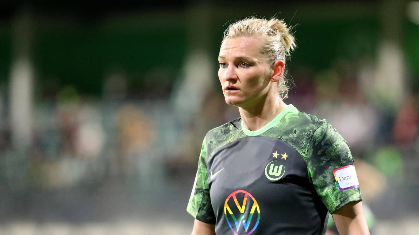 Alexandra Popp: Sie verletzte sich bei der Niederlage gegen Hoffenheim.