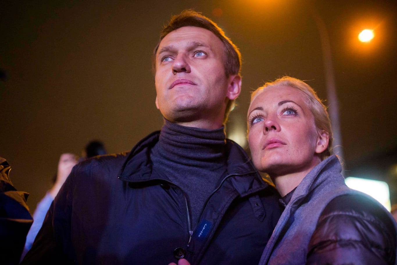 Alexej Nawalny und seine Frau Julija Nawalnaja (Archivbild): Die Witwe des Kreml-Kritikers bedankte sich bei Instagram für die gemeinsamen 26 Jahre mit ihrem Mann.