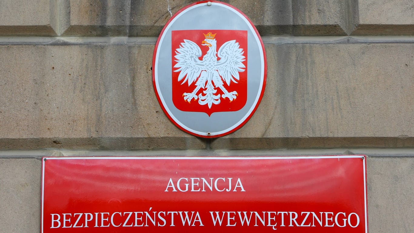Das Logo des polnischen Geheimdienstes: Zusammen mit tschechischen Ermittlern sollen die Geheimdienste einen russischen Spionagering entlarvt haben.