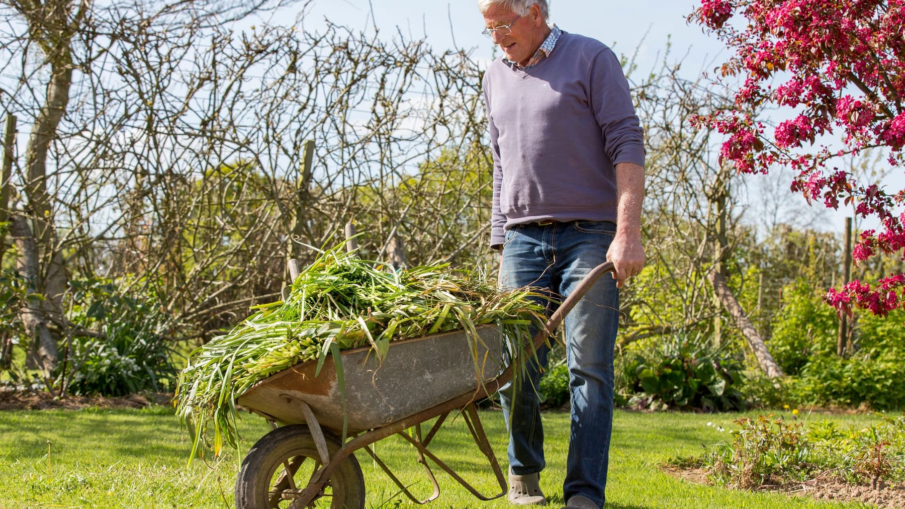 Notwegerecht Dann darf der Nachbar über Ihr Grundstück gehen