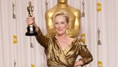 Meryl Streep: Die Filmikone ist die Königin der Nominierten. Ganze 21 Mal hatte sie bereits die Chance auf den Preis. Mit nach Hause nehmen konnte sie ihn bisher dreimal: "Kramer gegen Kramer" (1980), "Sophies Entscheidung" (1983) und "Die Eiserne Lady" (2012).