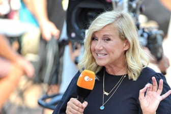 Andrea Kiewel: Die Moderatorin lädt wieder zum "ZDF-Fernsehgarten" ein.