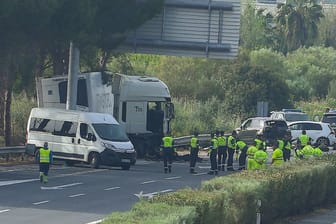Sechs Tote bei Verkehrskontrolle in Spanien