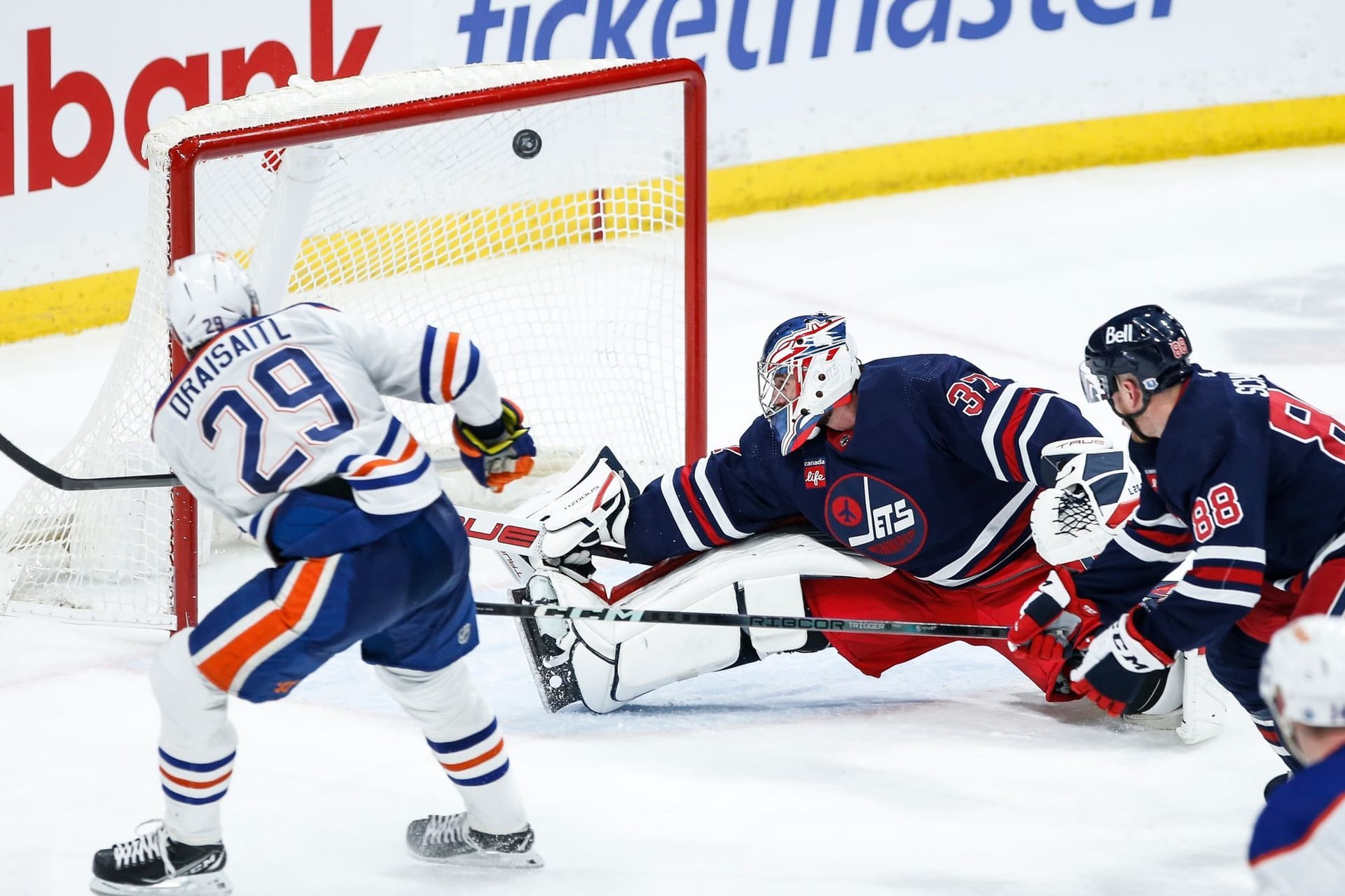 Winnipeg Jets - Edmonton Oilers