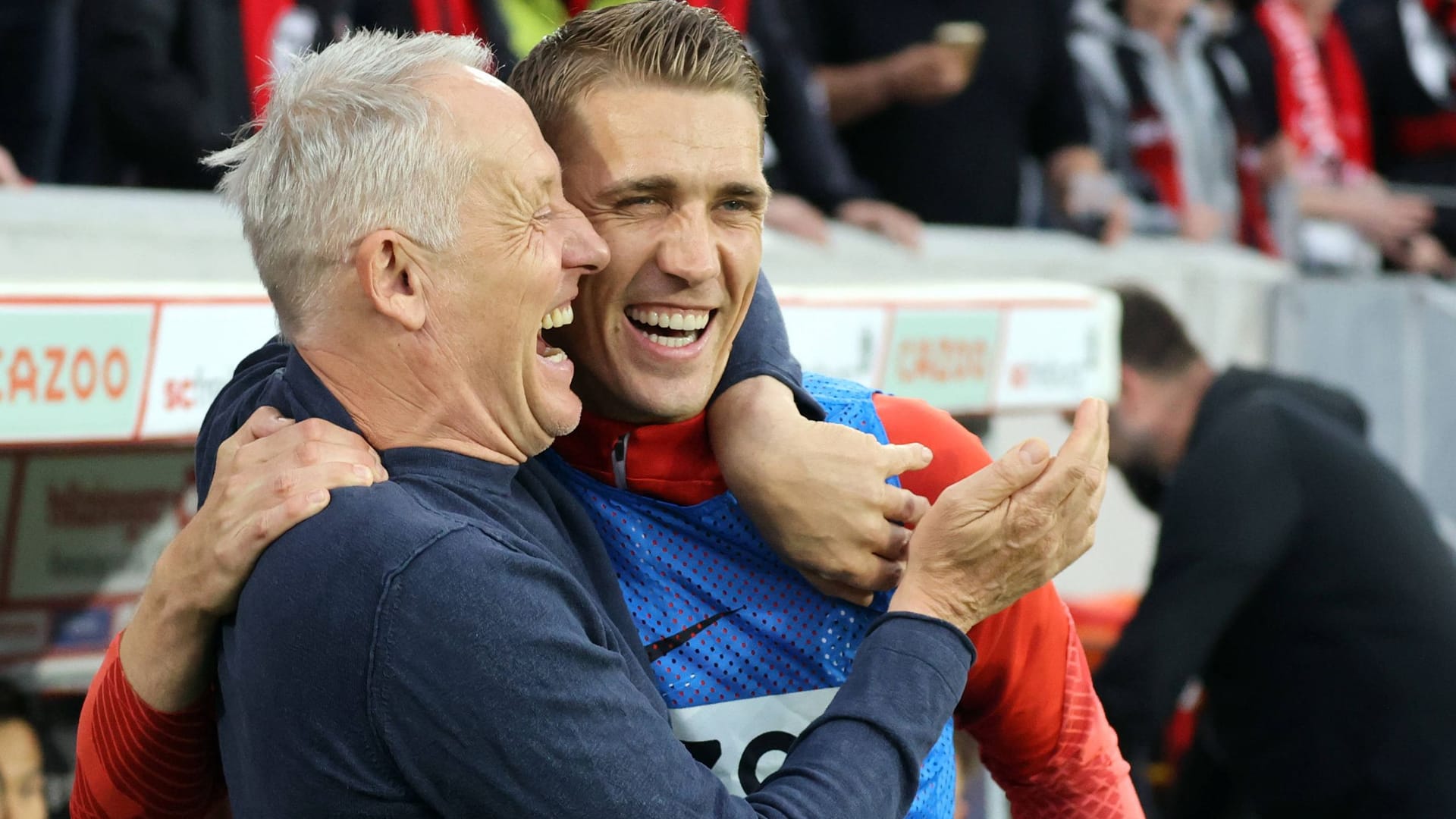 Nils Petersen (r.) und Christian Streich: Der Stürmer beendete in der vergangenen Saison seine Karriere.