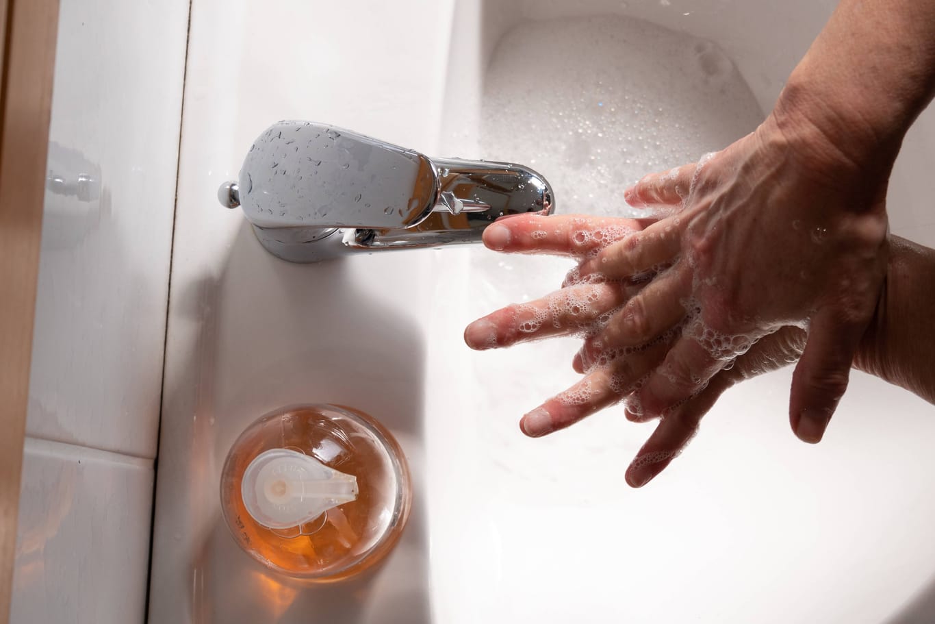 Im Test der Zeitschrift "Öko-Test" werden 22 Waschlotionen und ihre Inhaltsstoffe untersucht, um Ihre Haut zu schonen.