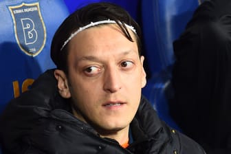 Mesut Özil (Archivbild): Der 35-Jährige hatte seine Karriere im vergangenen Jahr beendet.