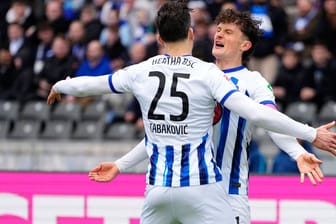 Fabian Reese und Haris Tabaković (v.): Beide brillierten gegen Schalke.