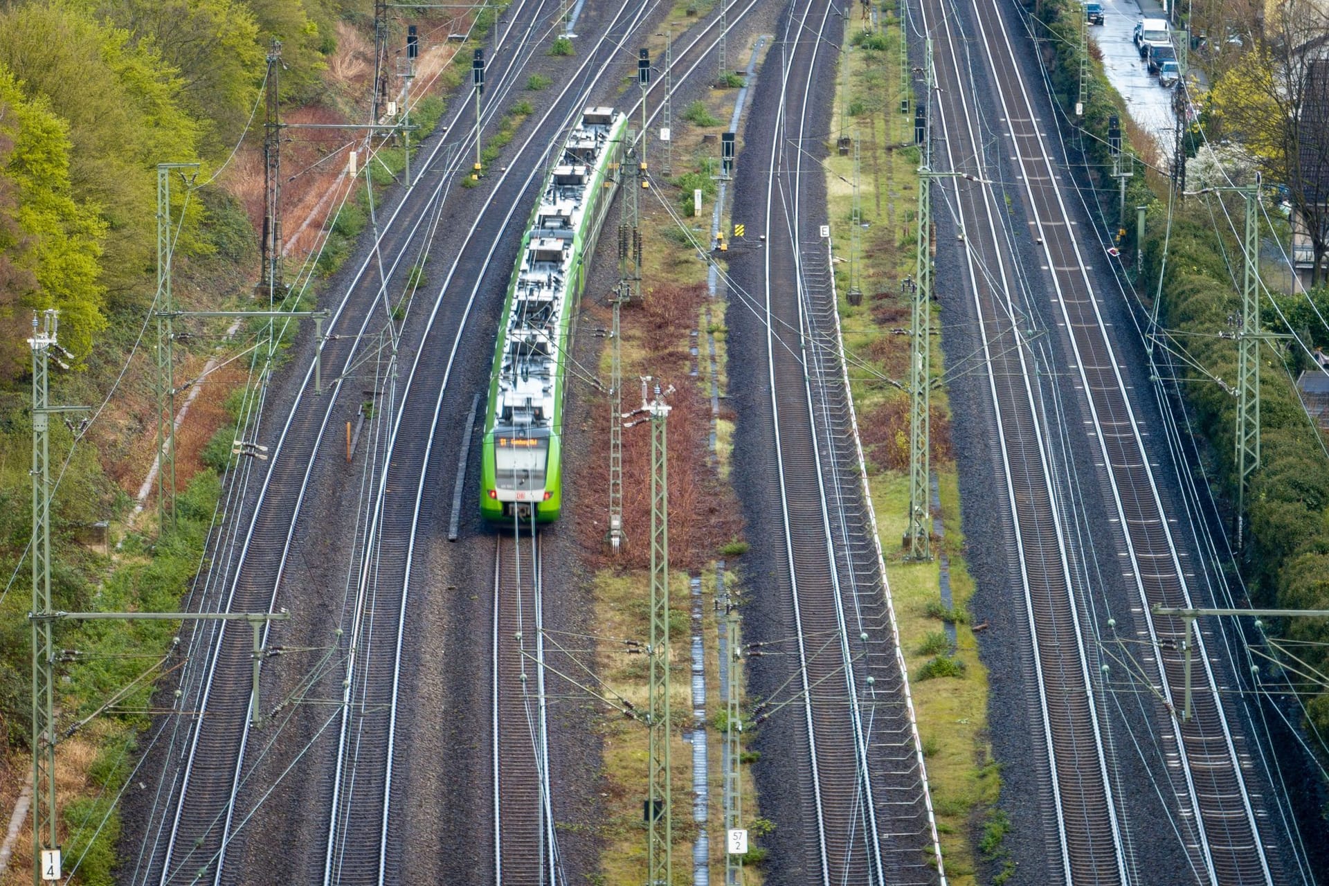 Bahn-Strecke im Ruhrgebiet gesperrt