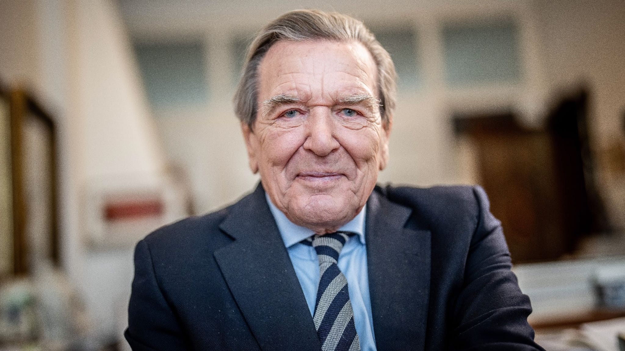 Schröder vor 80. Geburtstag: Bereue keine Entscheidung