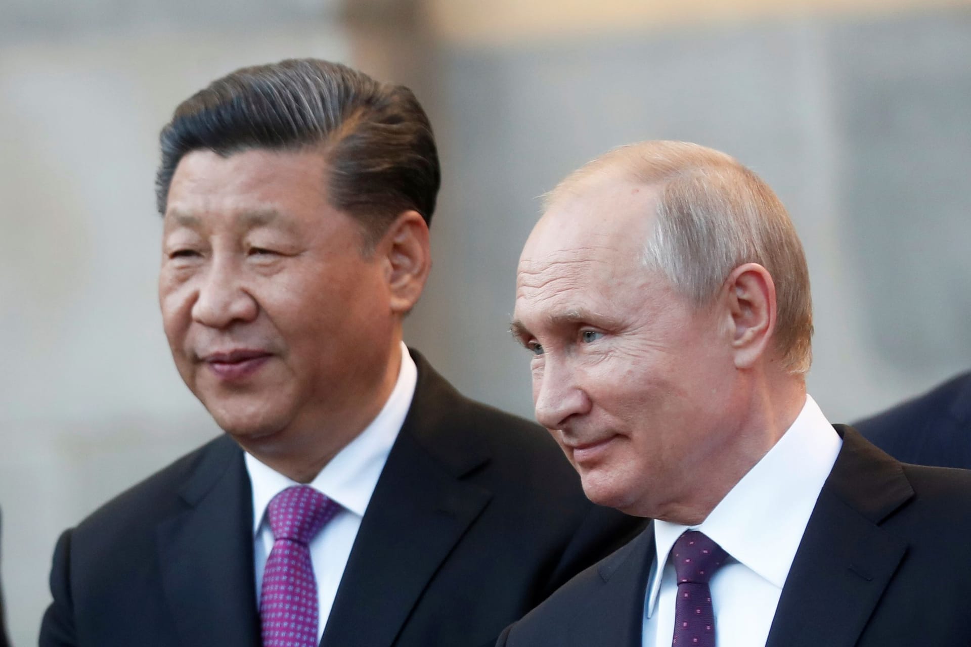 Xi Jinping and Wladimir Putin: Historisch gesehen war das Verhältnis zwischen Russland und China meist spannungsreich, sagt Historiker Sören Urbansky.