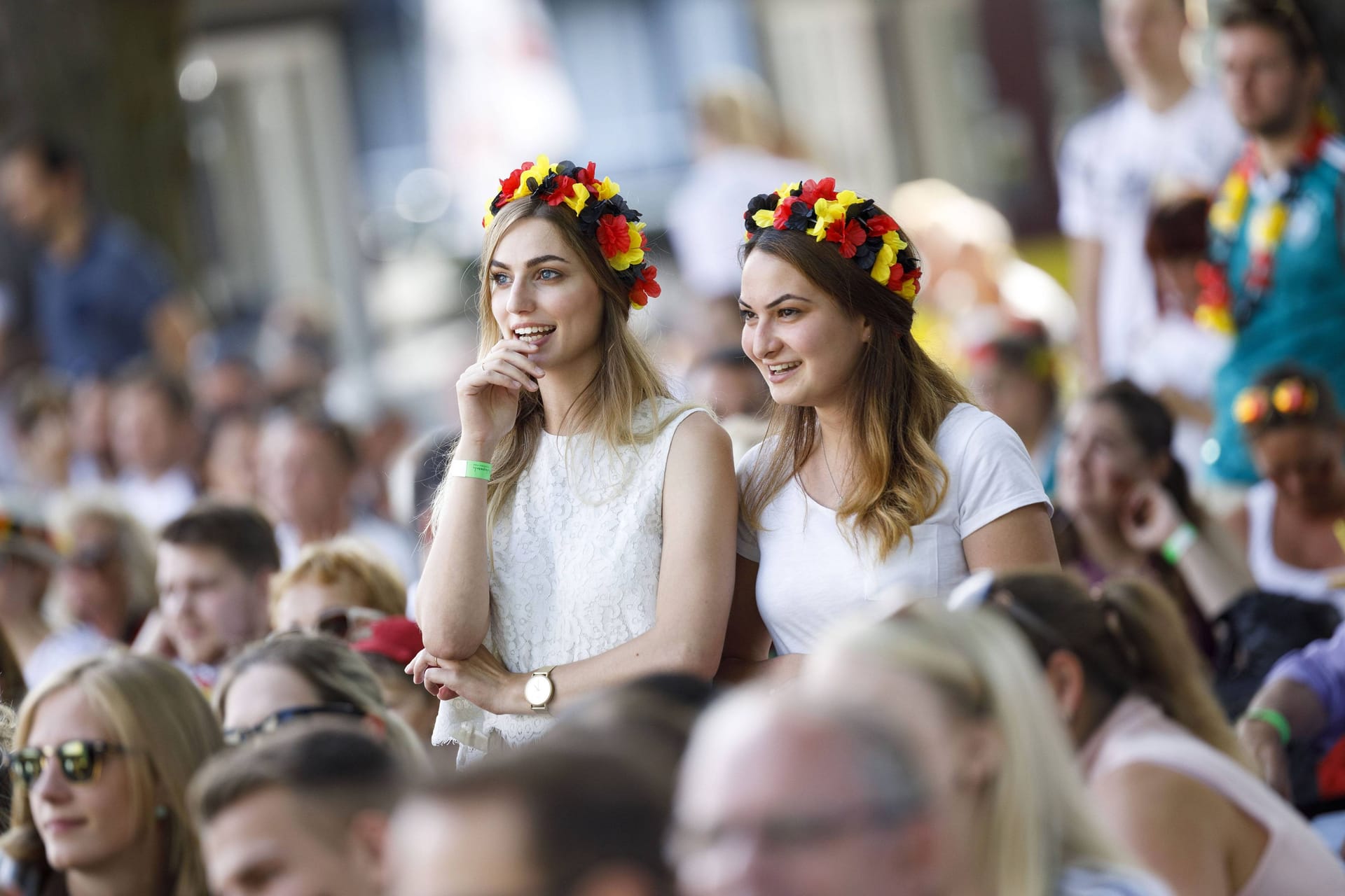 Public Viewing während der Fußball-Weltmeisterschaft 2018 (Archivbild): Auch bei der EM in diesem Jahr gibt es Möglichkeiten zum Public Viewing.