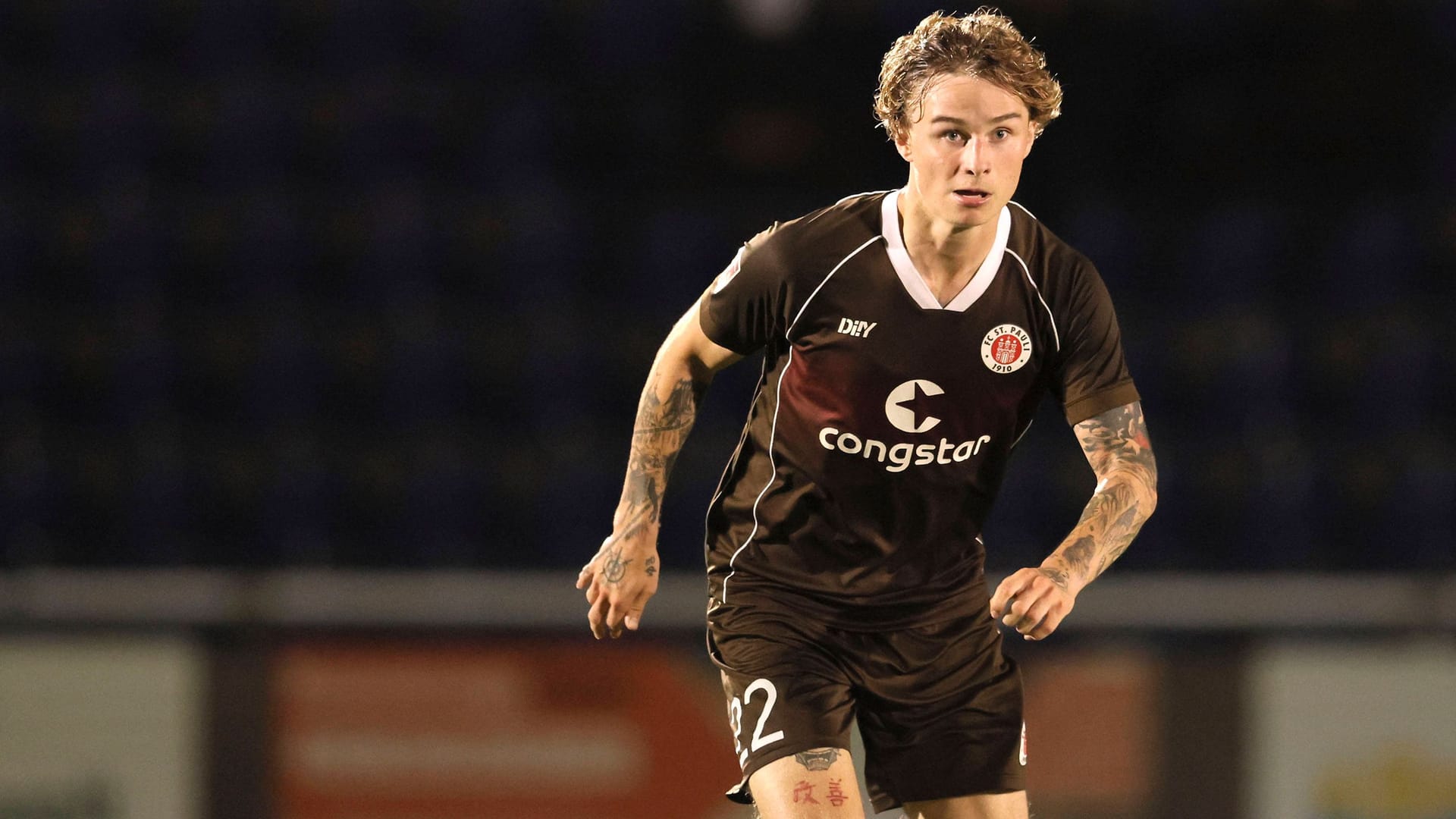 Niklas Jessen verlässt den FC St. Pauli und geht zur Drittliga-Mannschaft von Borussia Dortmund.