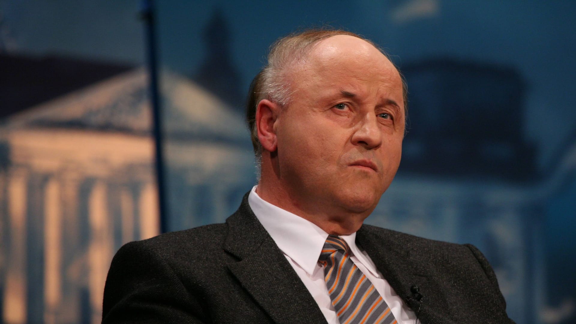 Michael Buback: Der Sohn des von der RAF ermordeten Sigfried Buback kritisiert die für Samstag geplante Solidaritätsdemo für die Ex-RAF-Terroristen Klette, Staub und Garweg. Michael Buback: Der Sohn des von der RAF ermordeten Sigfried Buback kritisiert die für Samstag geplante Solidaritätsdemo für die Ex-RAF-Terroristen Klette, Staub und Garweg.