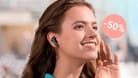 Unter den In-Ear-Kopfhörern sind vor allem kabellose Modelle sehr beliebt. Eines davon können Sie sich heute bei Amazon zum halben Preis sichern.