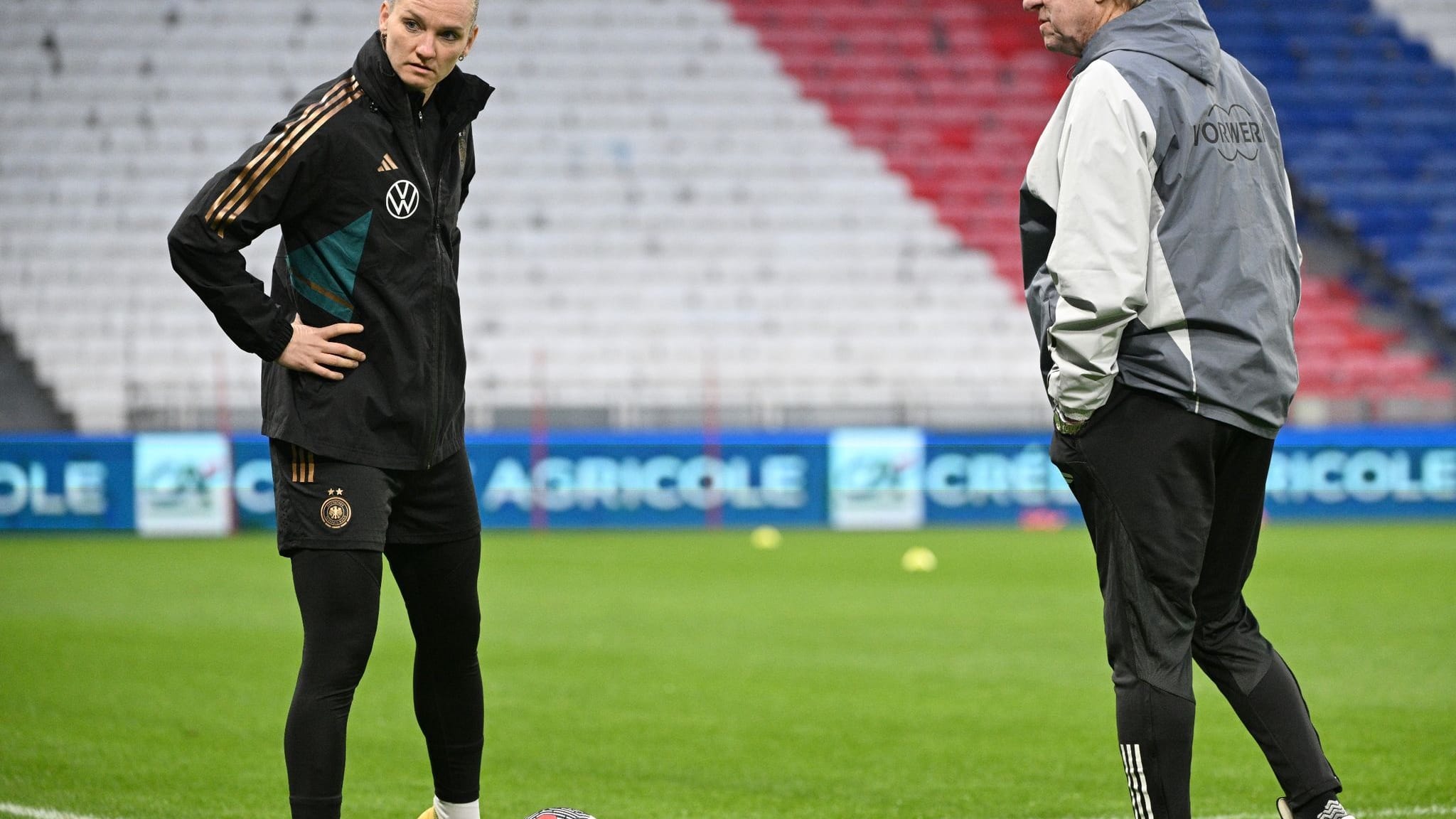 DFB-Frauen ohne Popp und Hegering