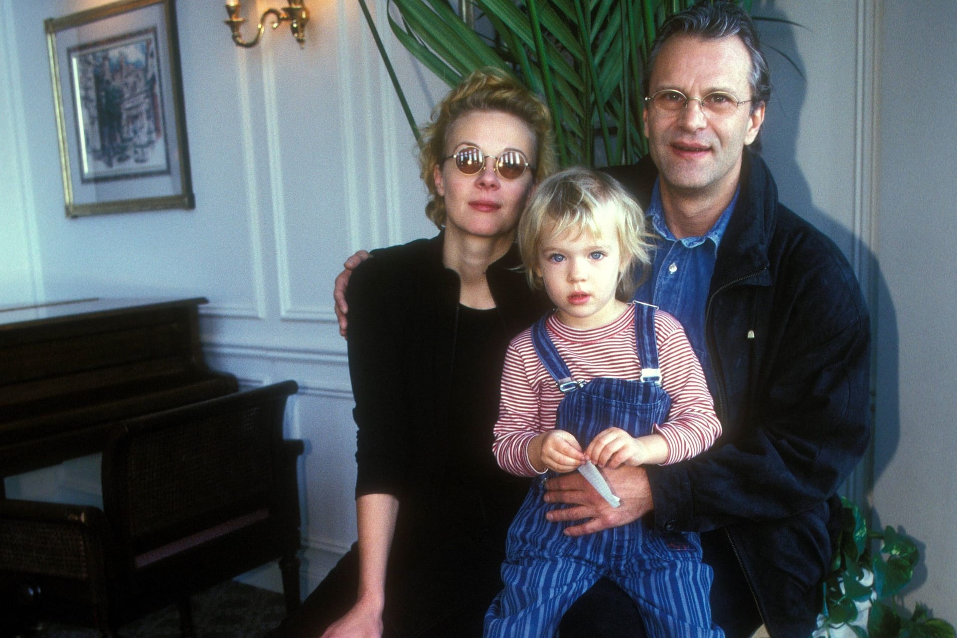 1993 wurde das Paar Eltern ihrer gemeinsamen Tochter Paula Riemann.