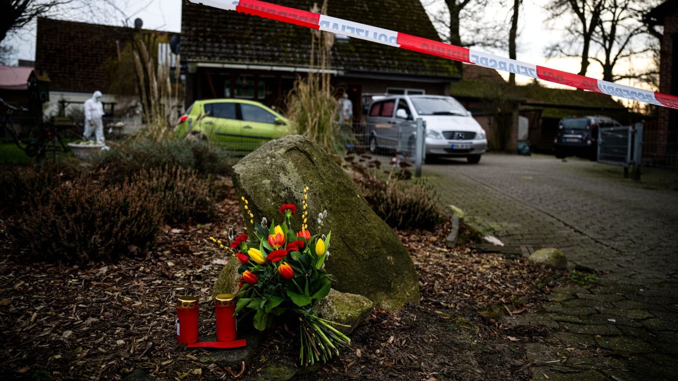 Trauer in Scheeßel: Die Nachbarn gedenken der Opfer.