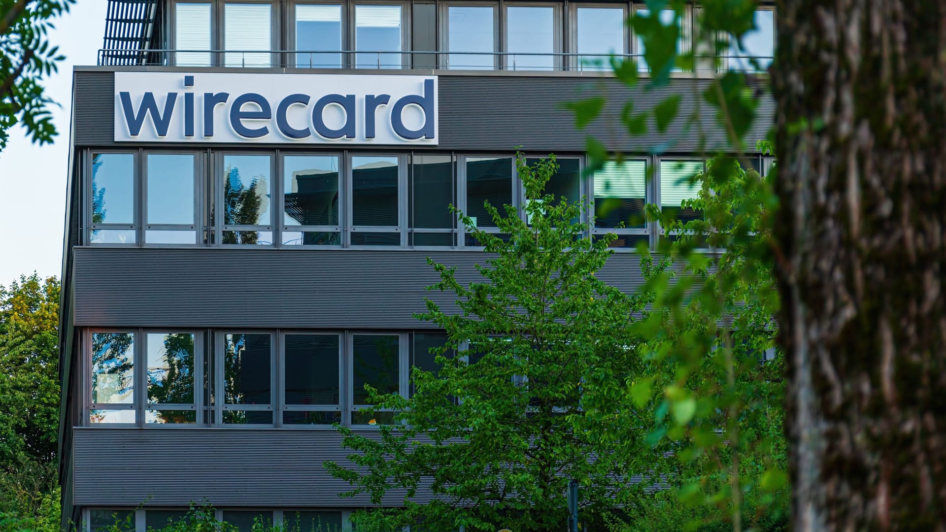 Das Wirecard-Logo (Symbolfoto): Ein Ex-Mitarbeiter berichtet von einem geplanten Mordanschlag auf ihn.