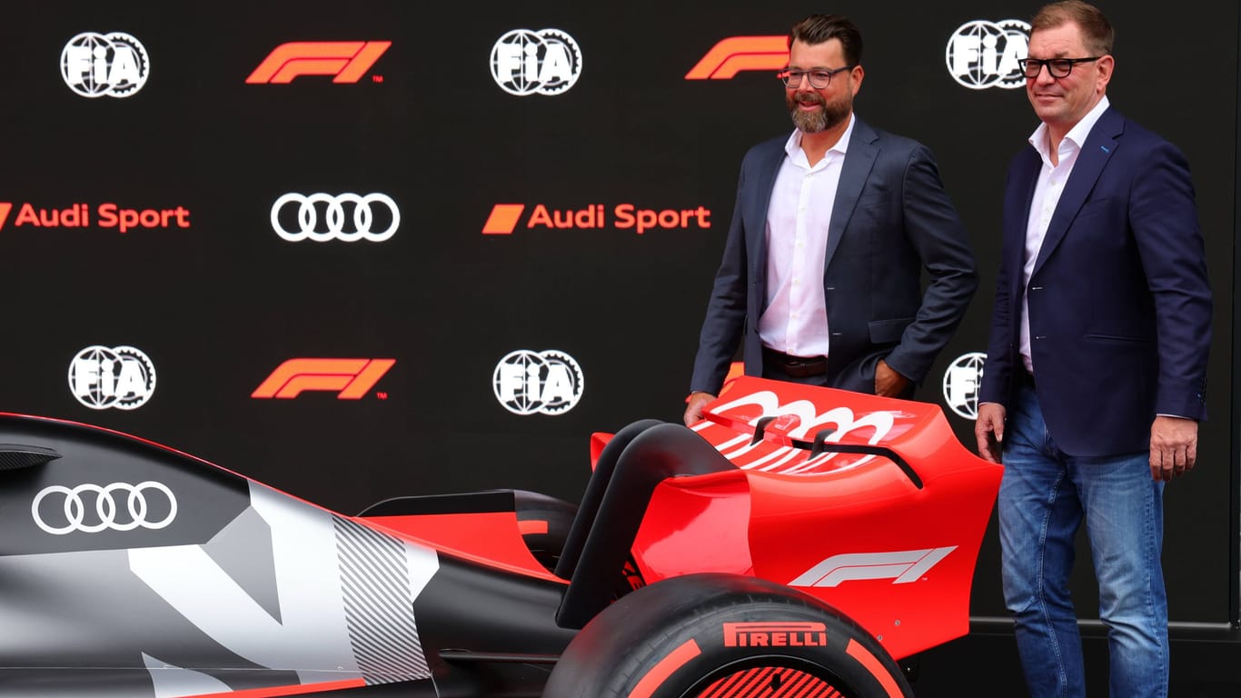 Audi-CEO Markus Duesmann gemeinsam mit -CTO Oliver Hoffmann bei der Audi-Bekanntgabe im August 2022: Das Formel-1-Projekt nimmt weiter Form an.
