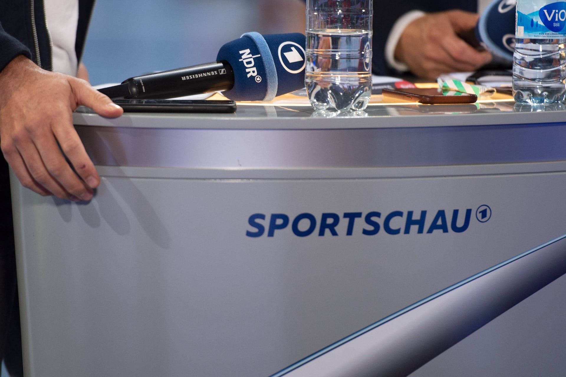 "Sportschau" (Symbolbild): Die ARD stärkt ihren Internetauftritt künftig.