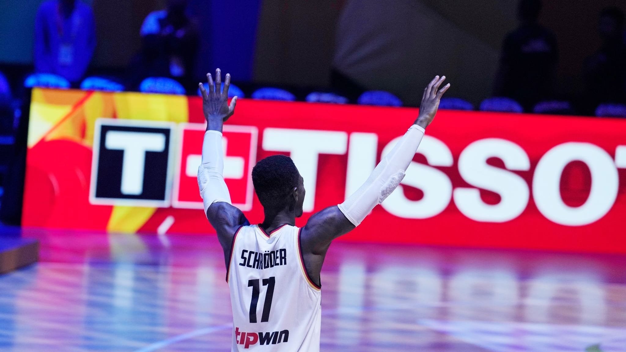 Basketballer Schröder: Nichts Größeres, als Fahne zu tragen