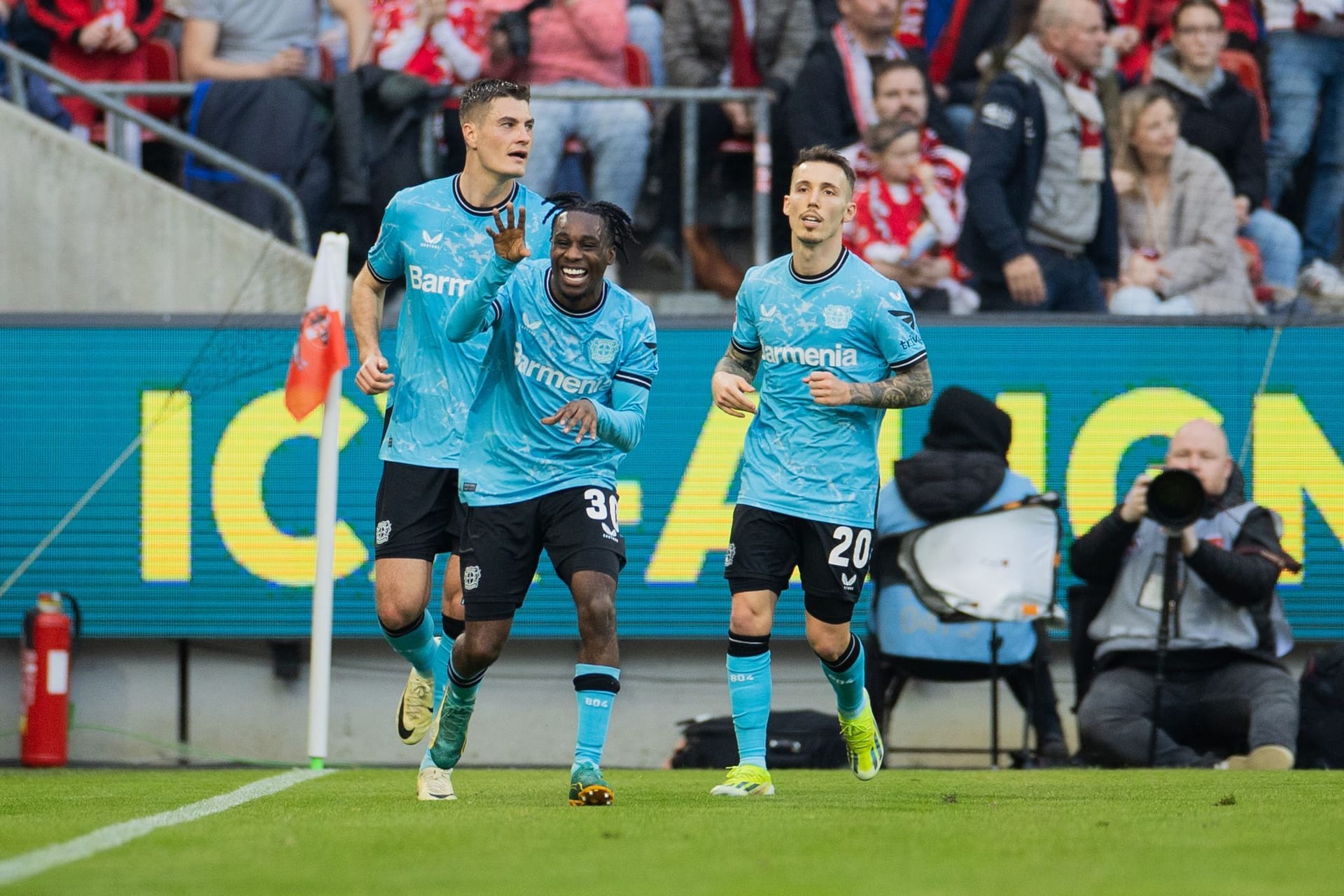 1. FC Köln - Bayer Leverkusen