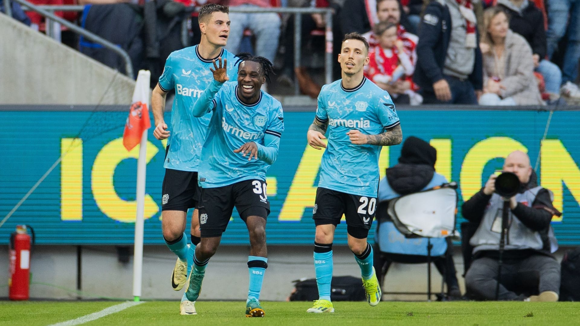 1. FC Köln - Bayer Leverkusen
