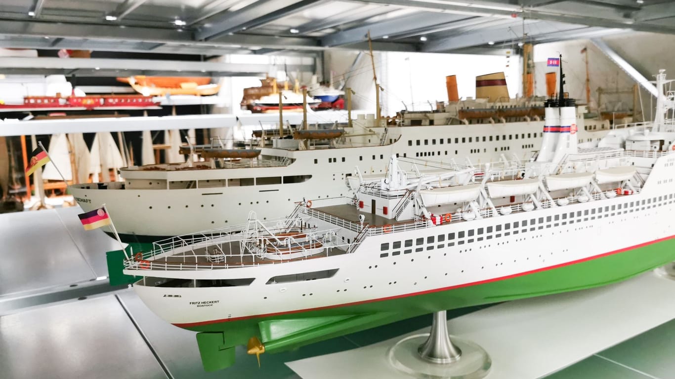 Bremen, Bremerhaven: Schiffsmodelle des Deutschen Schifffahrtsmuseums in Bremerhaven. Auch solche Modelle werden für das «Digitale Depot» gescannt, mit dem das Museum große Teile seiner Sammlung nach und nach digital zugänglich machen möchte.