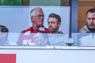 Mark Uth muss sich das Spiel der Kölner gegen Leverkusen auf der Tribüne anschauen: Das Comeback des 32-Jährigen ist ungewiss.