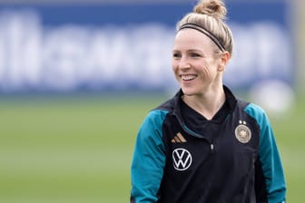 Svenja Huth: Sie hat ihren Rücktritt aus dem DFB-Team bekannt gegeben.