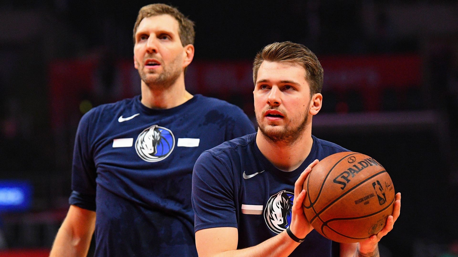 Luka Doncic (r.) und Dirk Nowitzki: Die beiden im Jahr 2019.