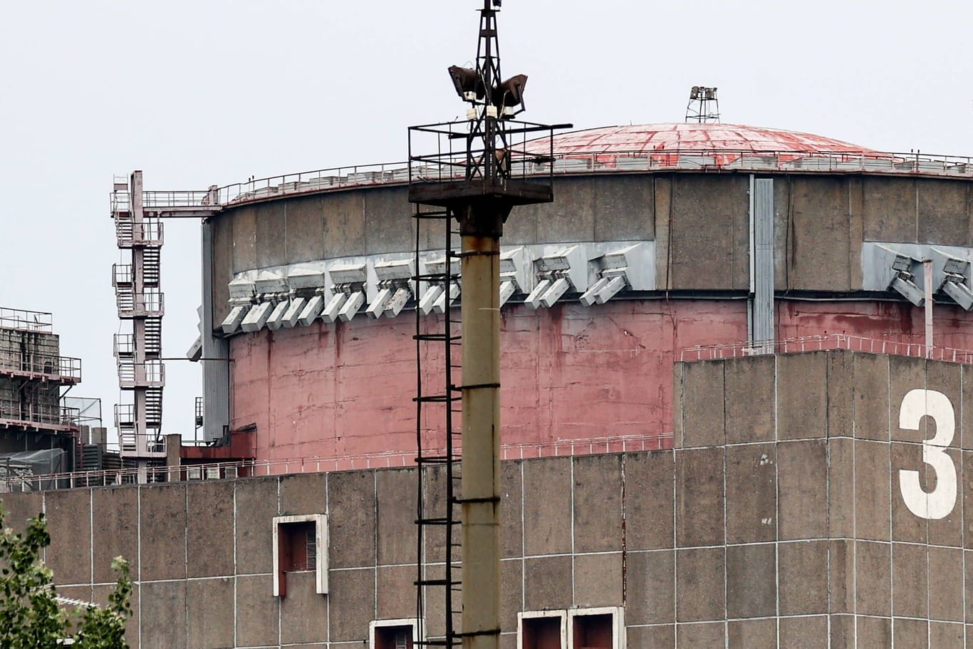 Saporischschja: Das Atomkraftwerk wird immer wieder beschossen.