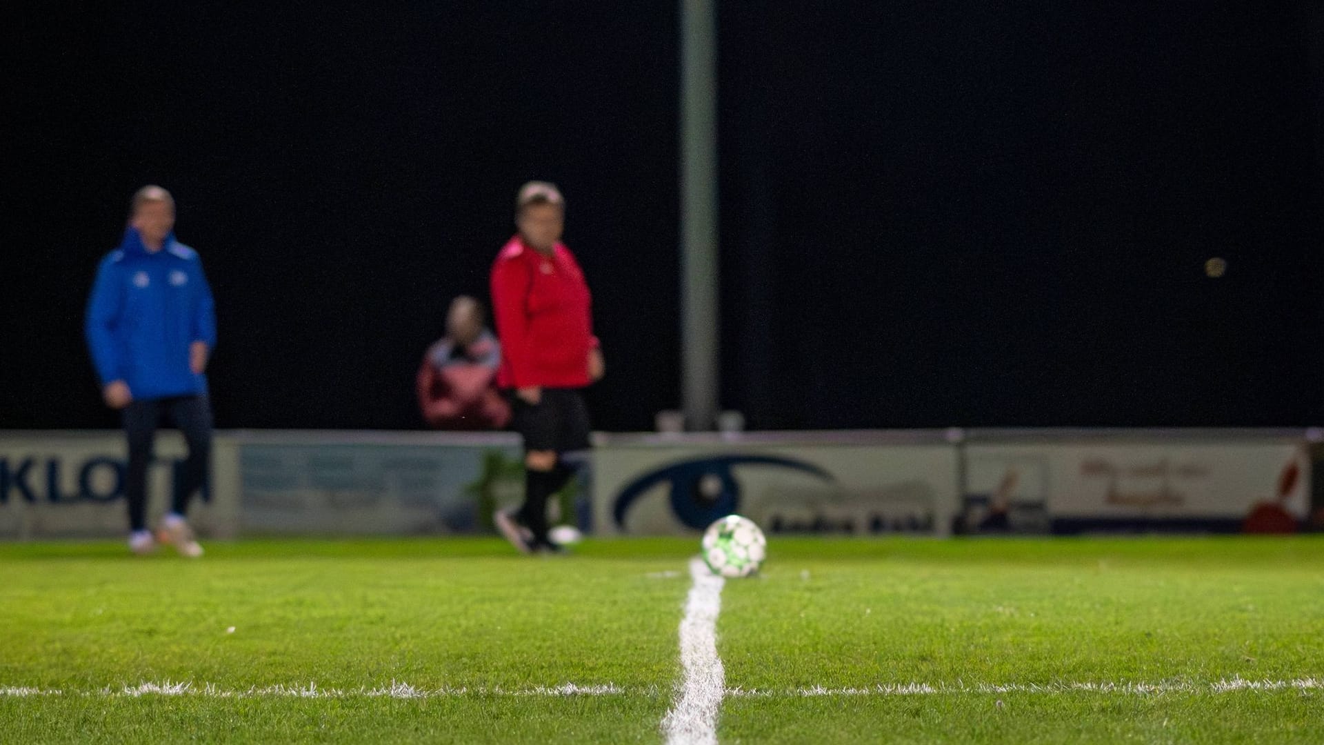 Spieltag im Amateurfußball (Symbolfoto): Im Ruhrgebiet musste ein Kreisligaspiel am Sonntag abgesagt werden.