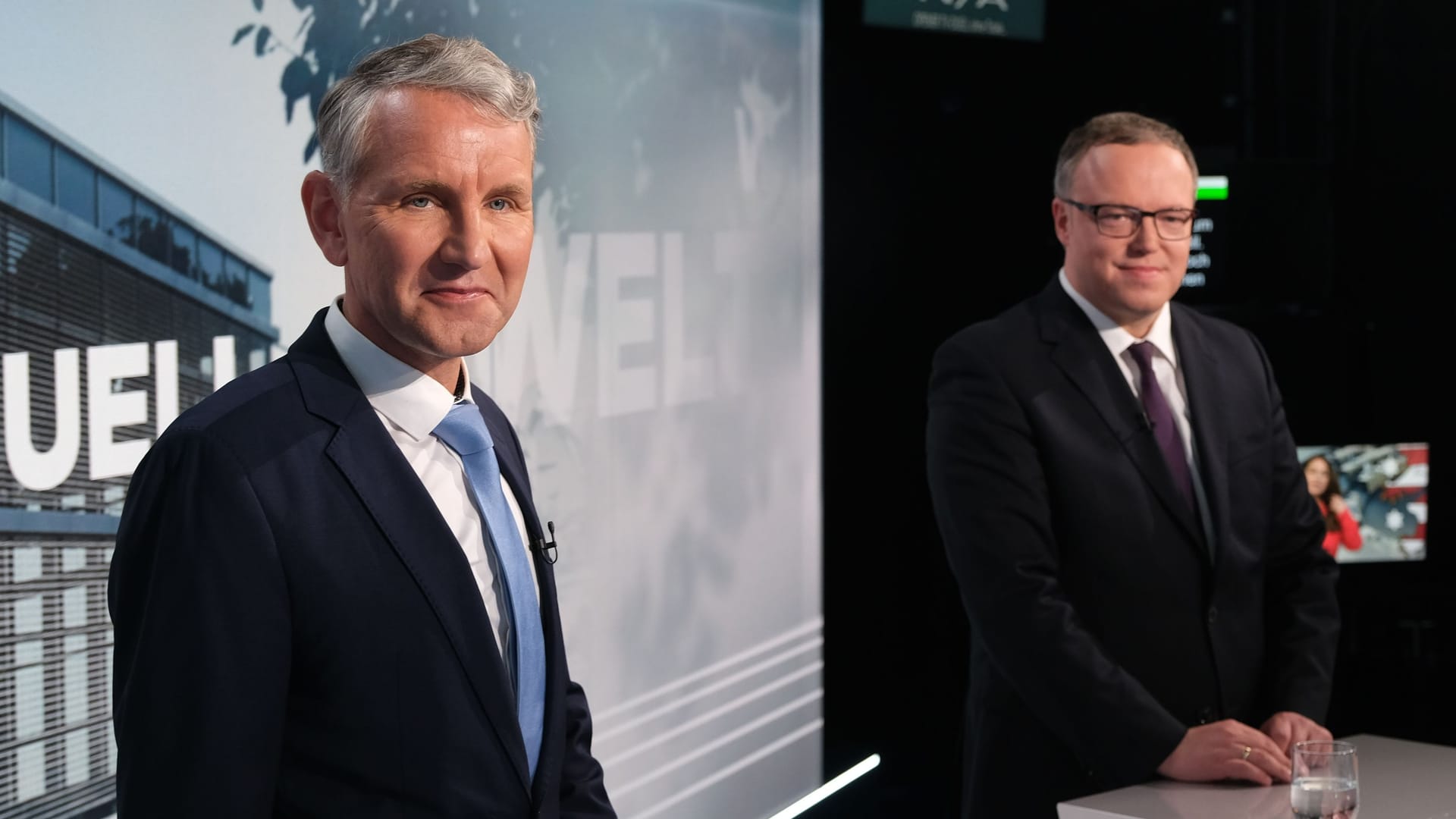 Vorher angespannt, hinterher abgekämpft: die Duellanten Björn Höcke und Mario Voigt.