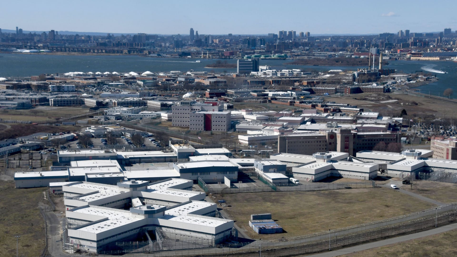 Berüchtigter Knast in New York: Rikers Island (Archivbild).